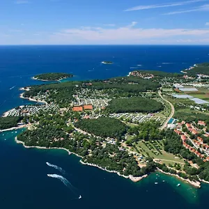 ** Ferienpark Koversada Kroatien