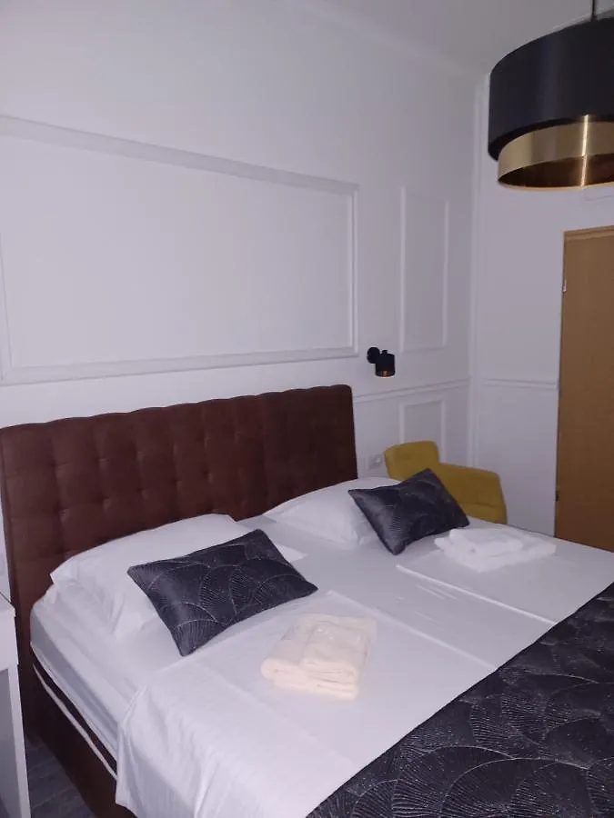 Hotel Black Split