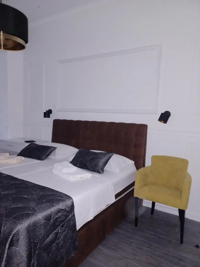 Hotel Black Split